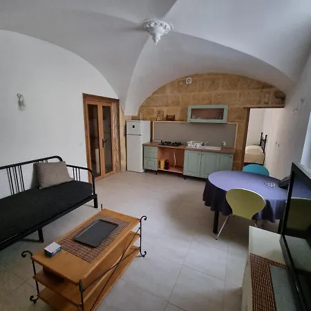 Dans Maison De Maitre, Appartement Independant. Montfrin Extérieur photo